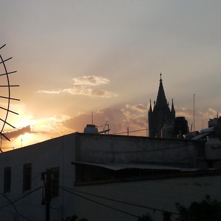 Casa Canario Hostel Guadalajara Extérieur photo