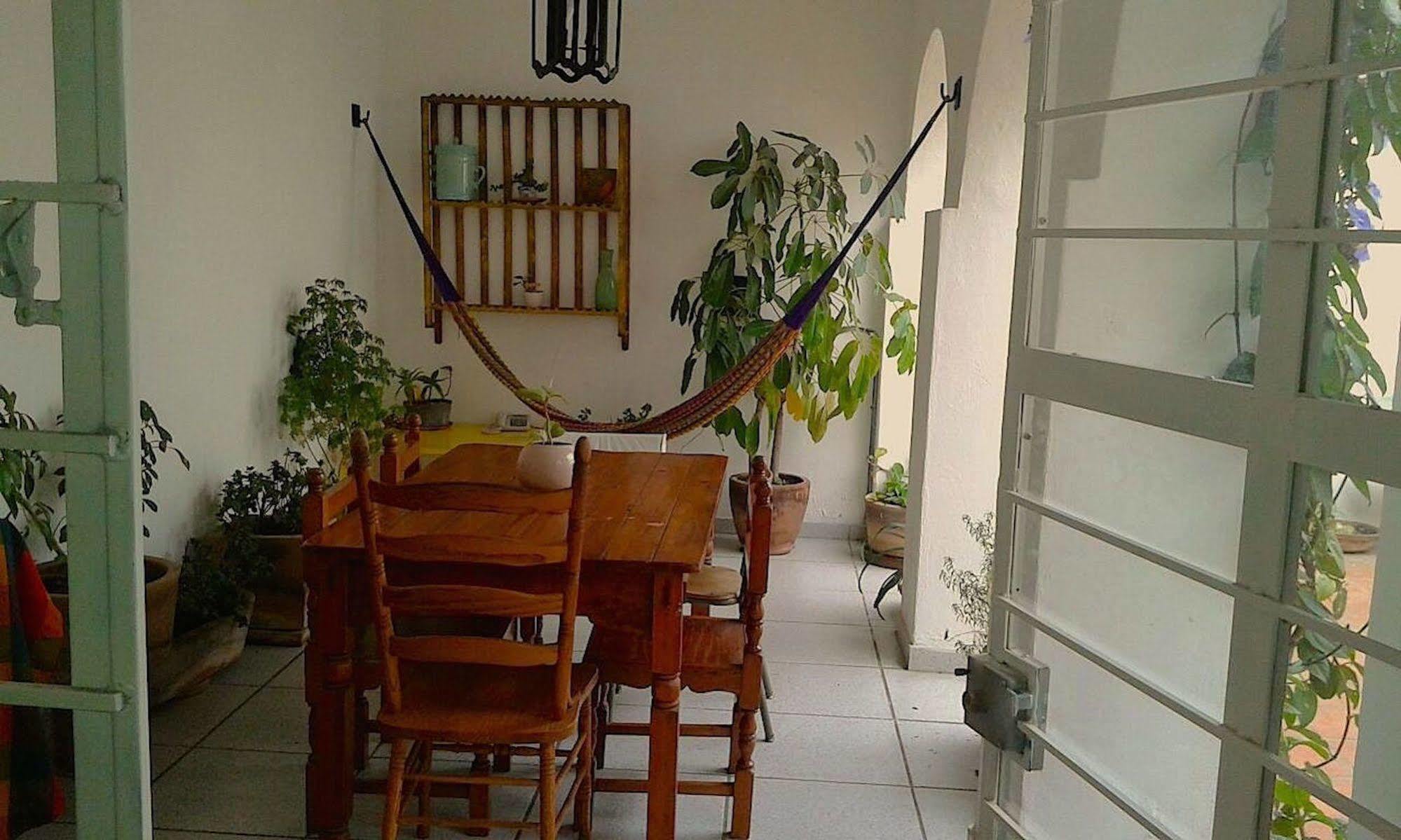 Casa Canario Hostel Guadalajara Extérieur photo